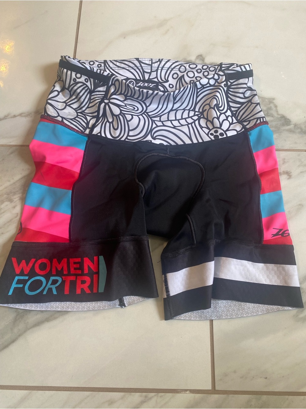 Zoot Compression Triathlon Short, Women's Size S - Black/Pink - Multicolor